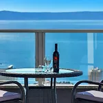 Ferienhaus Infinite Mit Schwimmbad Und Meerblick By Interhome Makarska