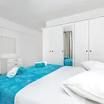 Ferienhaus Infinite Mit Schwimmbad Und Meerblick By Interhome Makarska