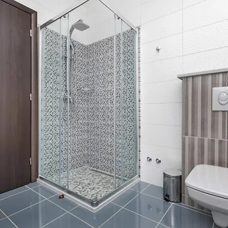Infinite Mit Schwimmbad Und Meerblick By Interhome *