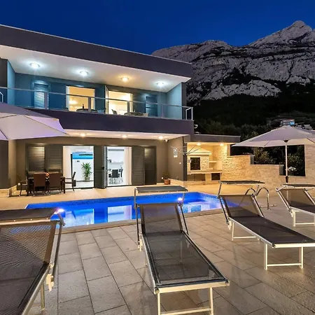 Infinite Mit Schwimmbad Und Meerblick By Interhome Prázdninový dům *